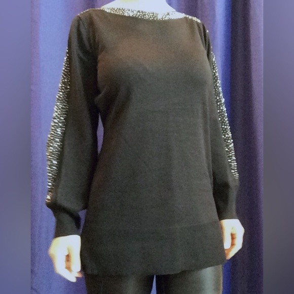 Long bedazzled sweater - Picture 2 of 6